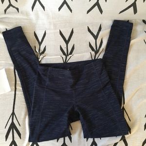 SOLD ON MERC Athleta leggings